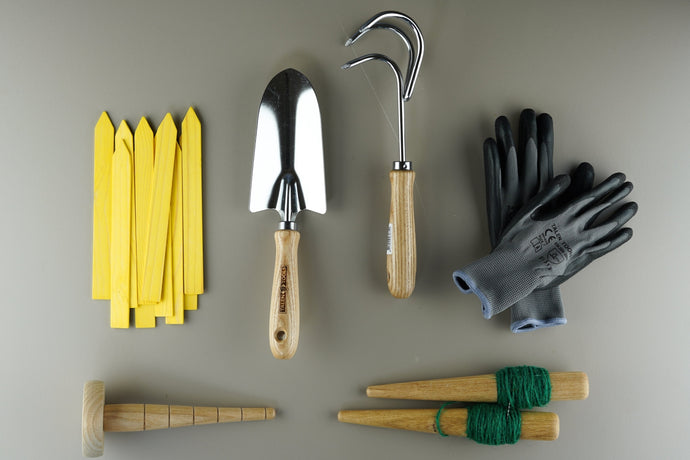 plant set - schepje handcultivator handschoenen pootstok piket met tuintouw plantlabels 